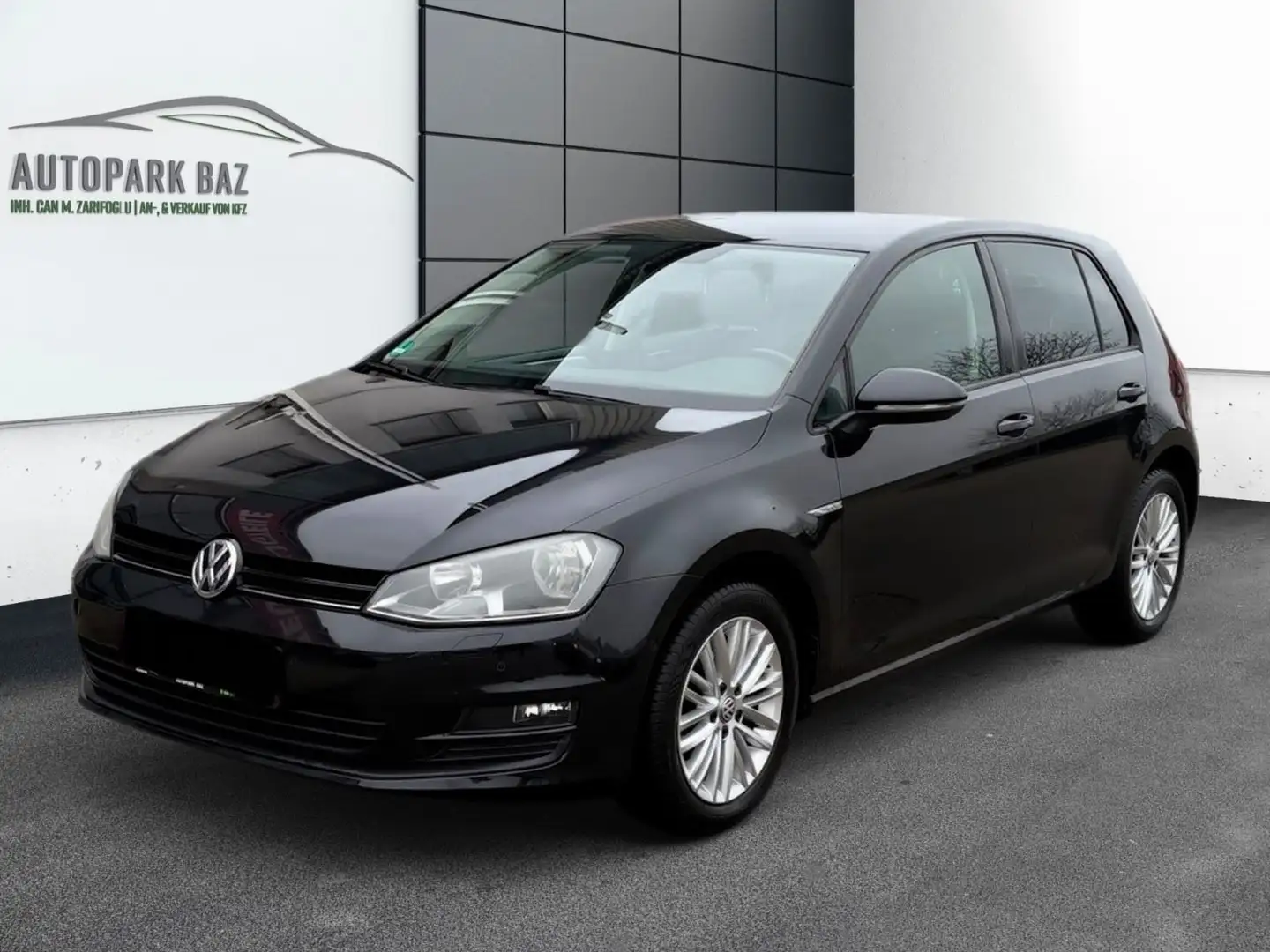 Volkswagen Golf VII Lim. Cup BMT AUTOMATIK *KLIM*SH*ALU*PDC Zwart - 1