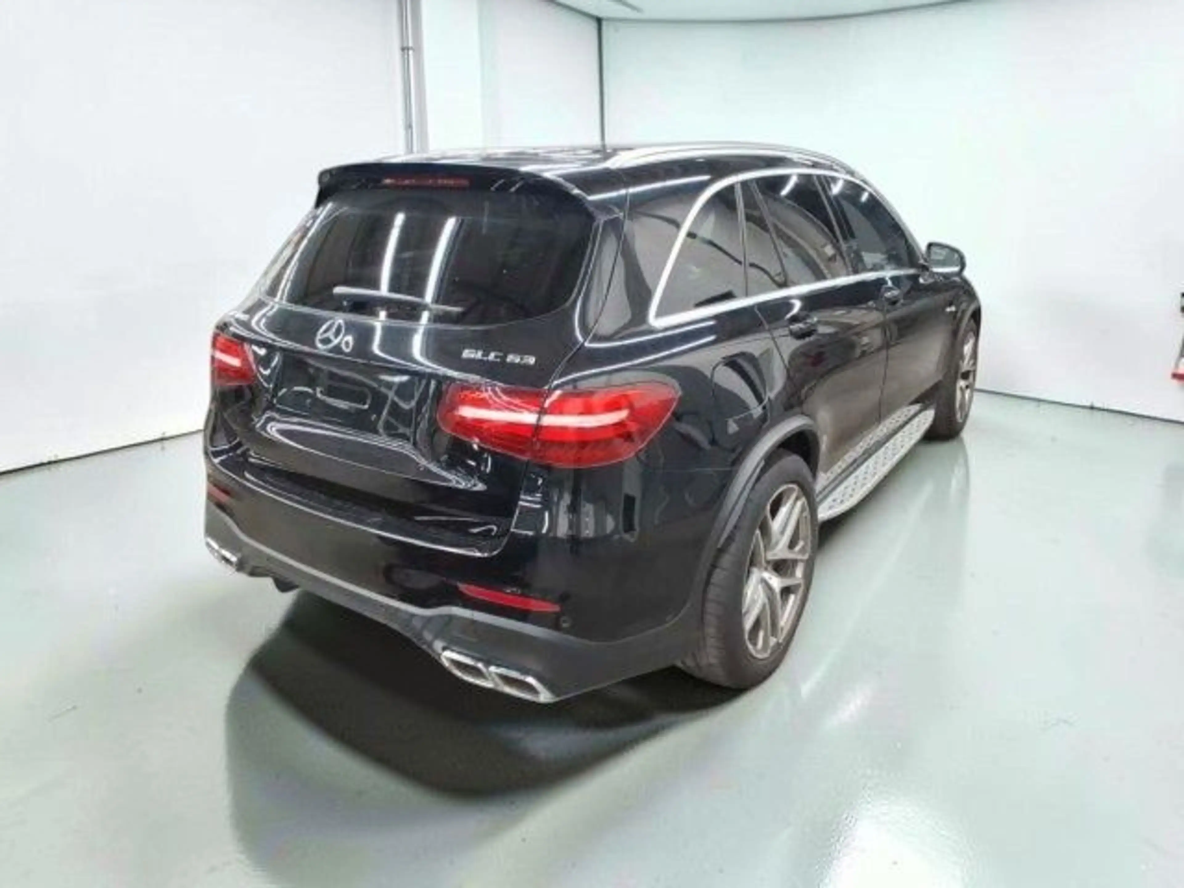 Mercedes-Benz GLC 63 AMG 4M*68 TKM*PANO*ACC*MEMO*TRITTBRETT — photo 4