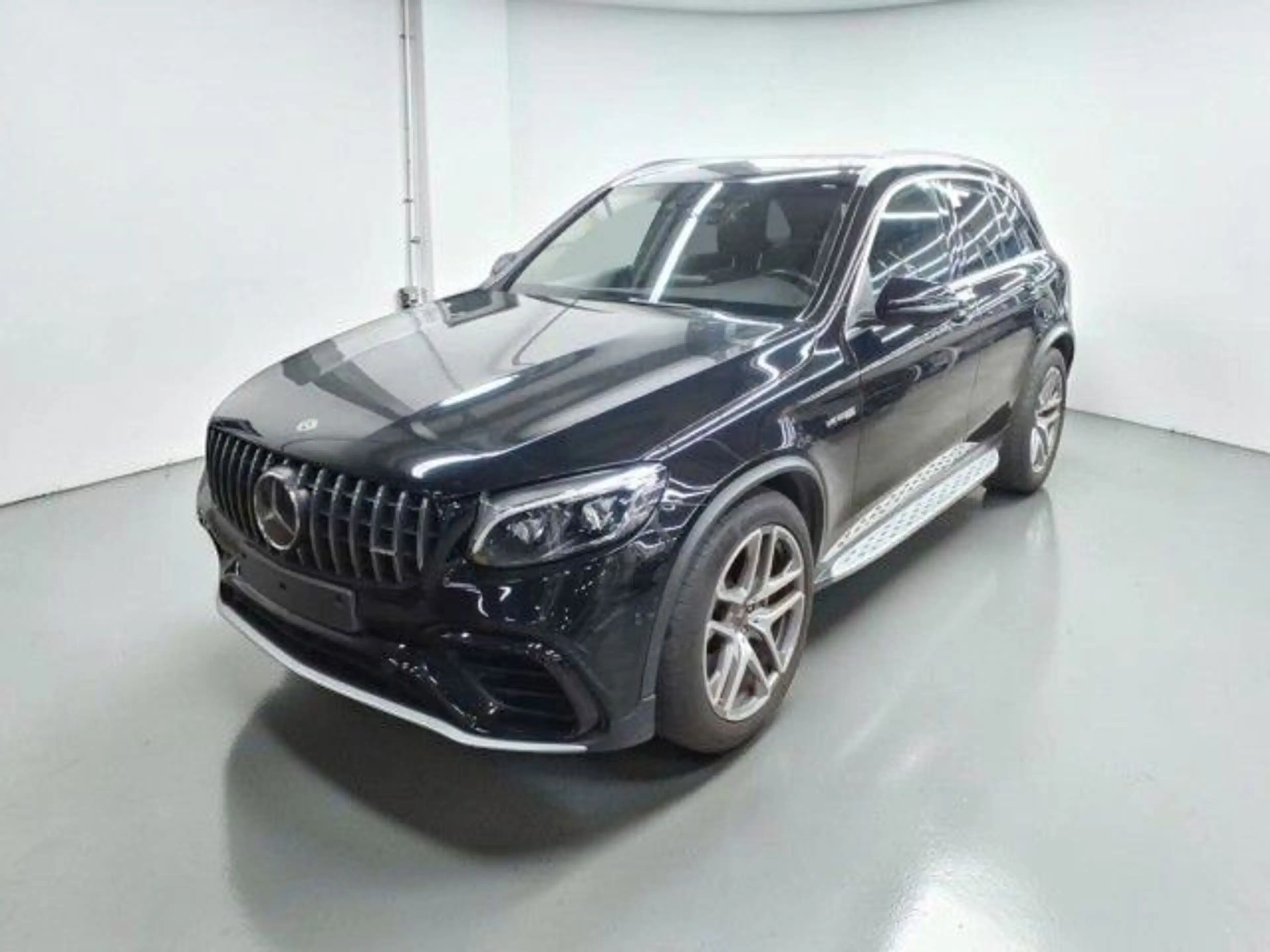 Mercedes-Benz GLC 63 AMG 4M*68 TKM*PANO*ACC*MEMO*TRITTBRETT