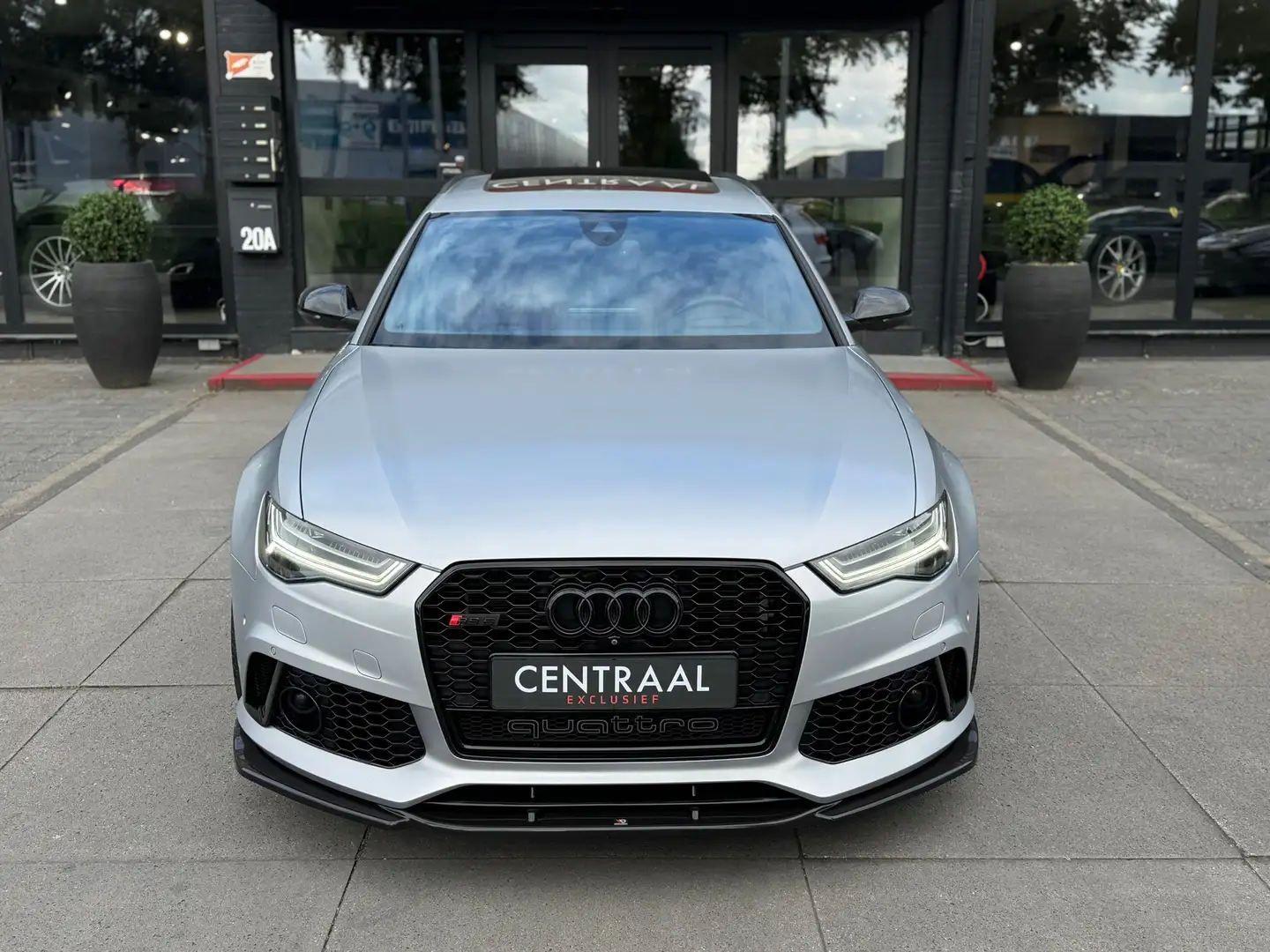 Audi RS6 Avant 4.0 TFSI Quattro Performance 605PK|Pano|Kera Grijs - 2