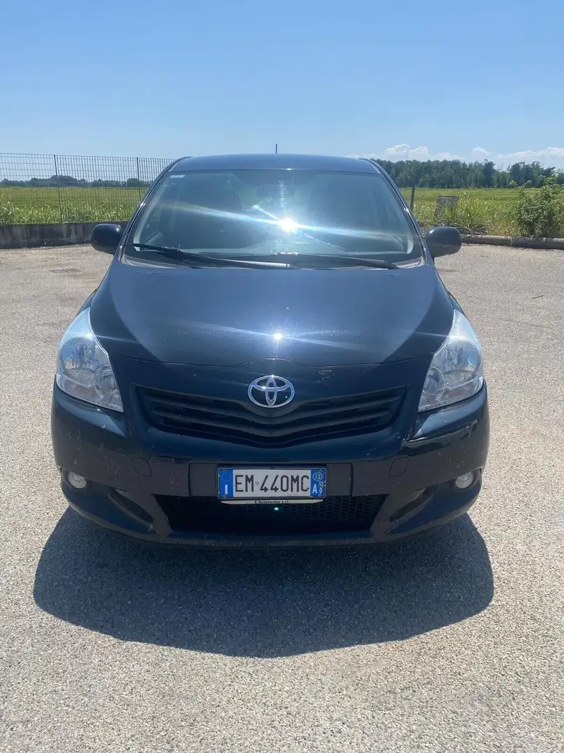 Toyota Verso 2.0 D Active 7 posti Nero - 2