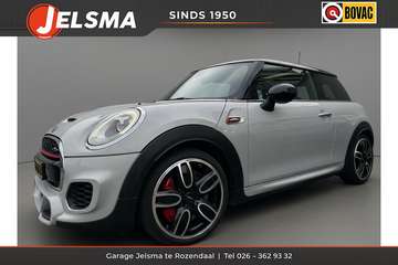 Mini 2.0 JCW 230pk Aut. Pano | Wired pack,