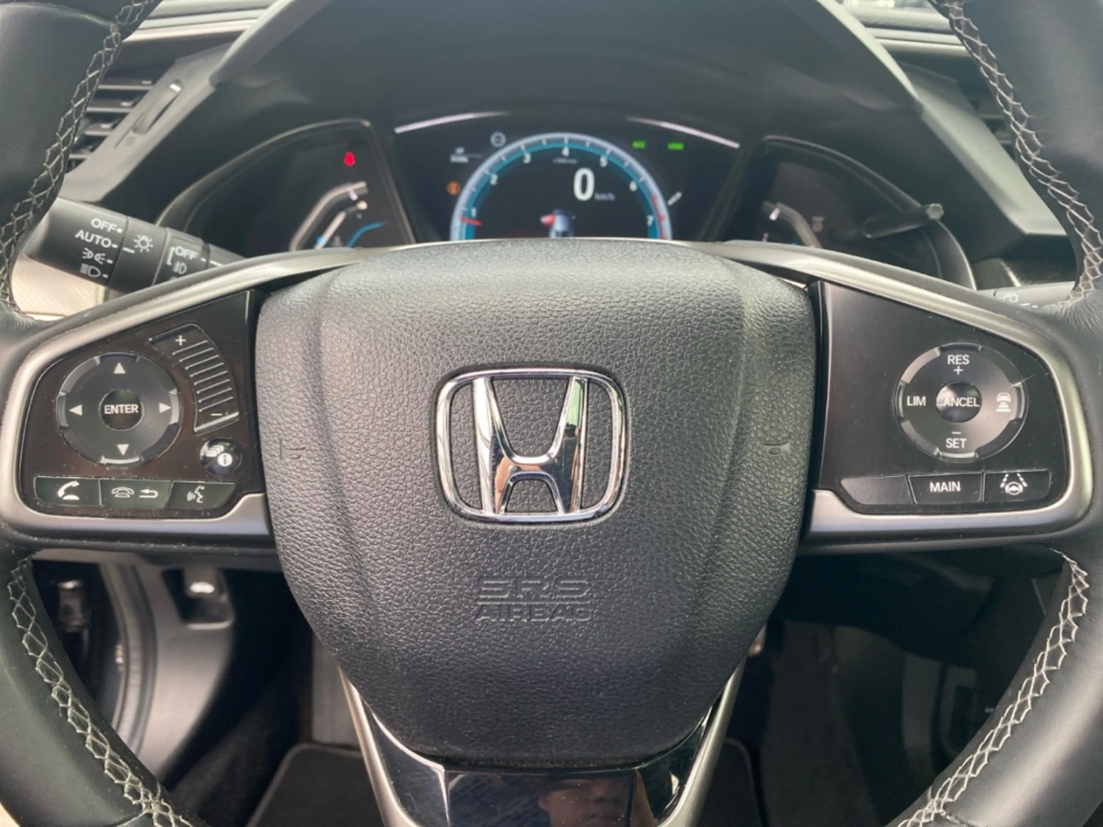 Honda Civic 1.5 Prestige *LED*adap. Dämpfer*Leder*Pano* — photo 13