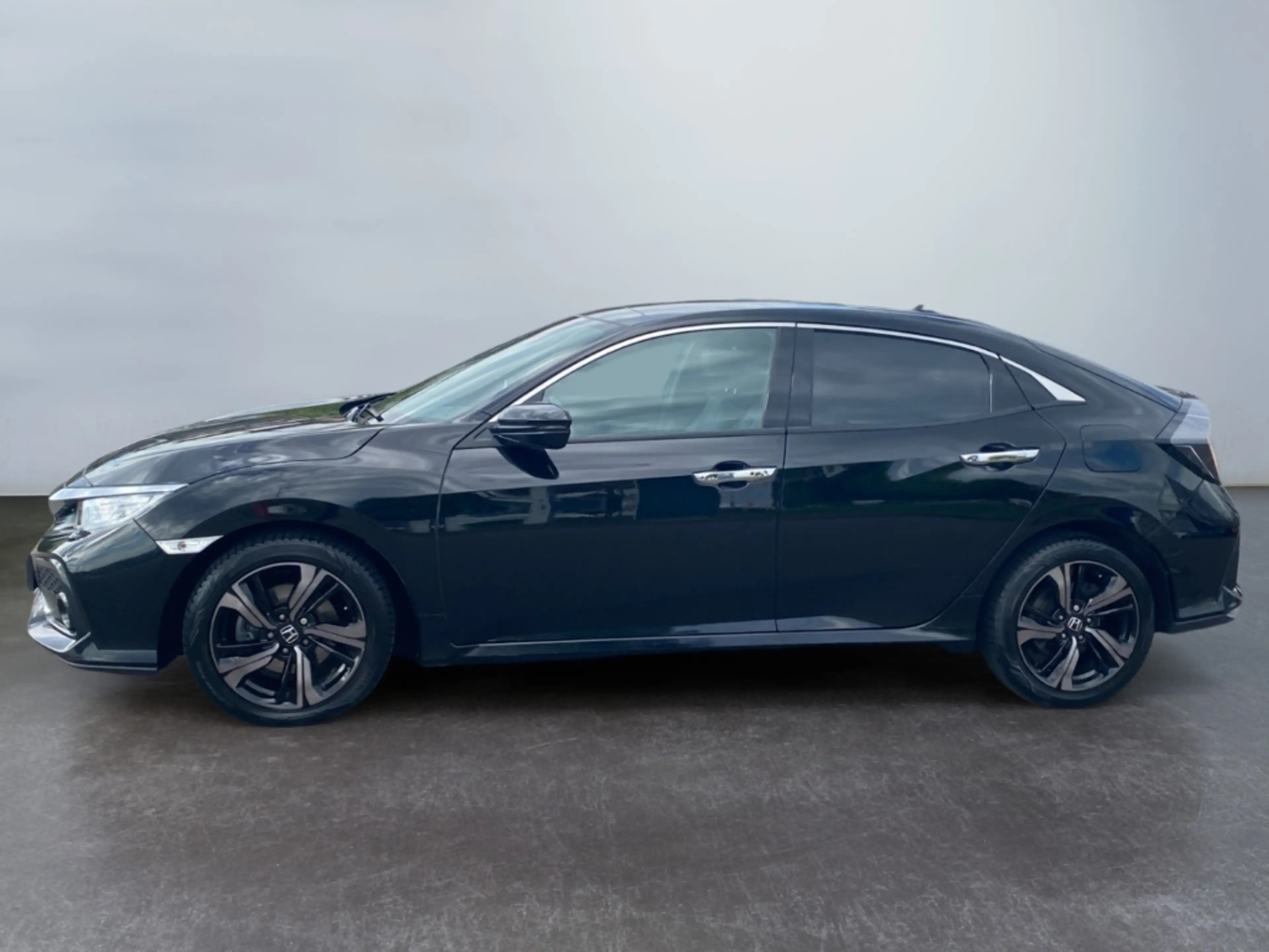Honda Civic 1.5 Prestige *LED*adap. Dämpfer*Leder*Pano* — photo 5