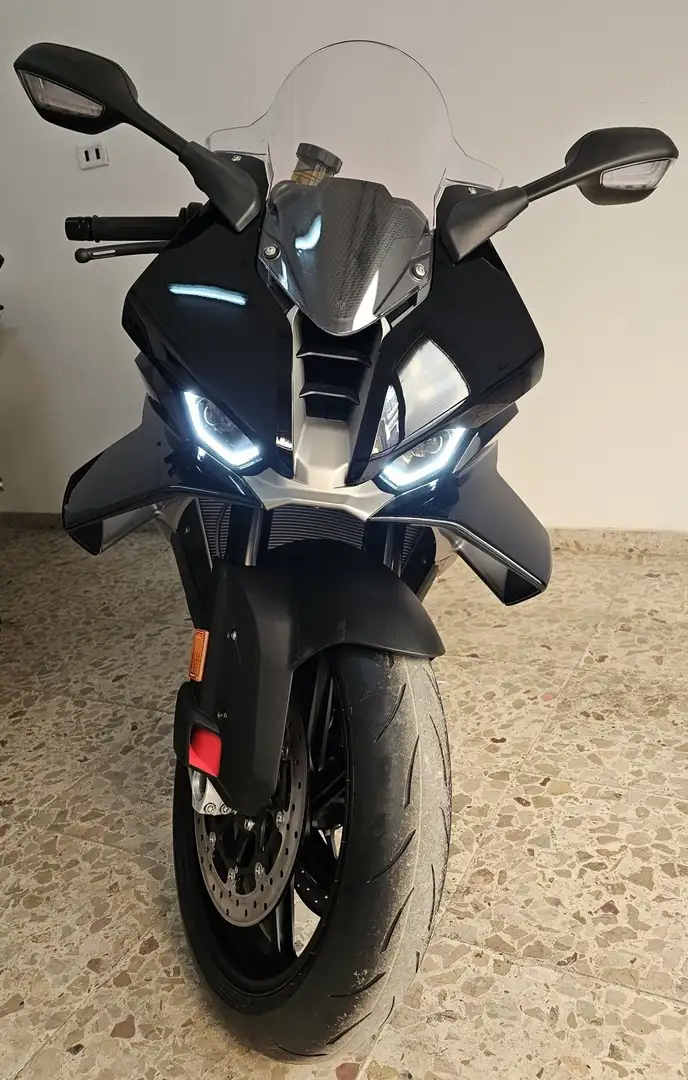 BMW S 1000 RR Schwarz - 2