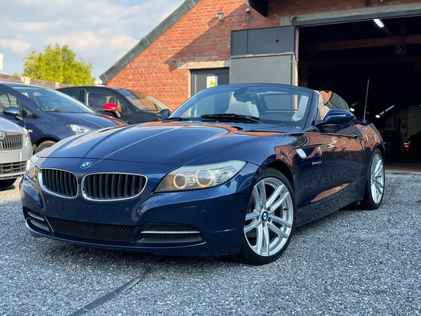 BMW Z4 2.5i sDrive23i Bleu - 2