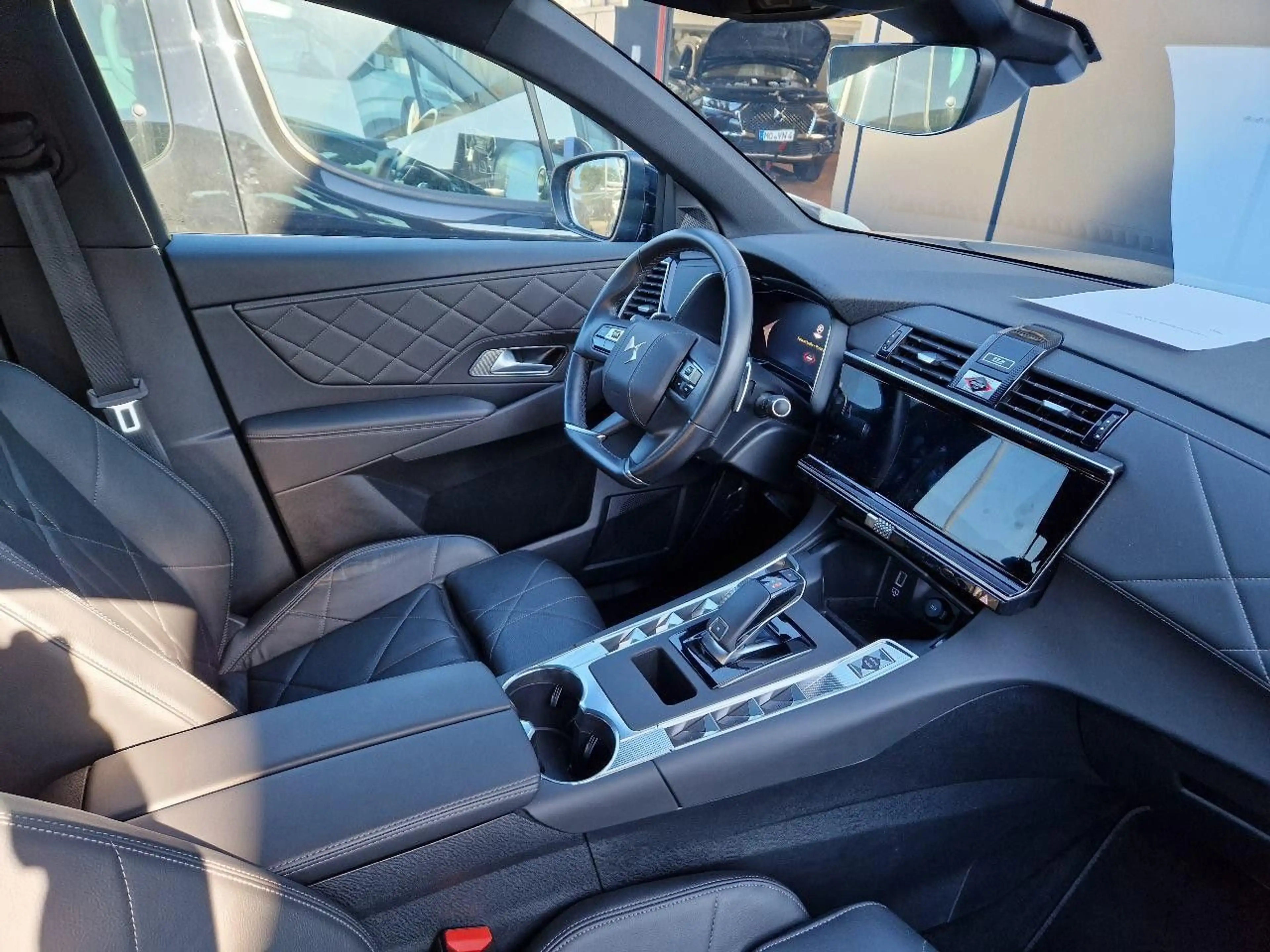DS Automobiles DS 7 Crossback DS7 BASTILLE BluedHDI 130*AHK*LEDER*12.3"DISPLAY — photo 4