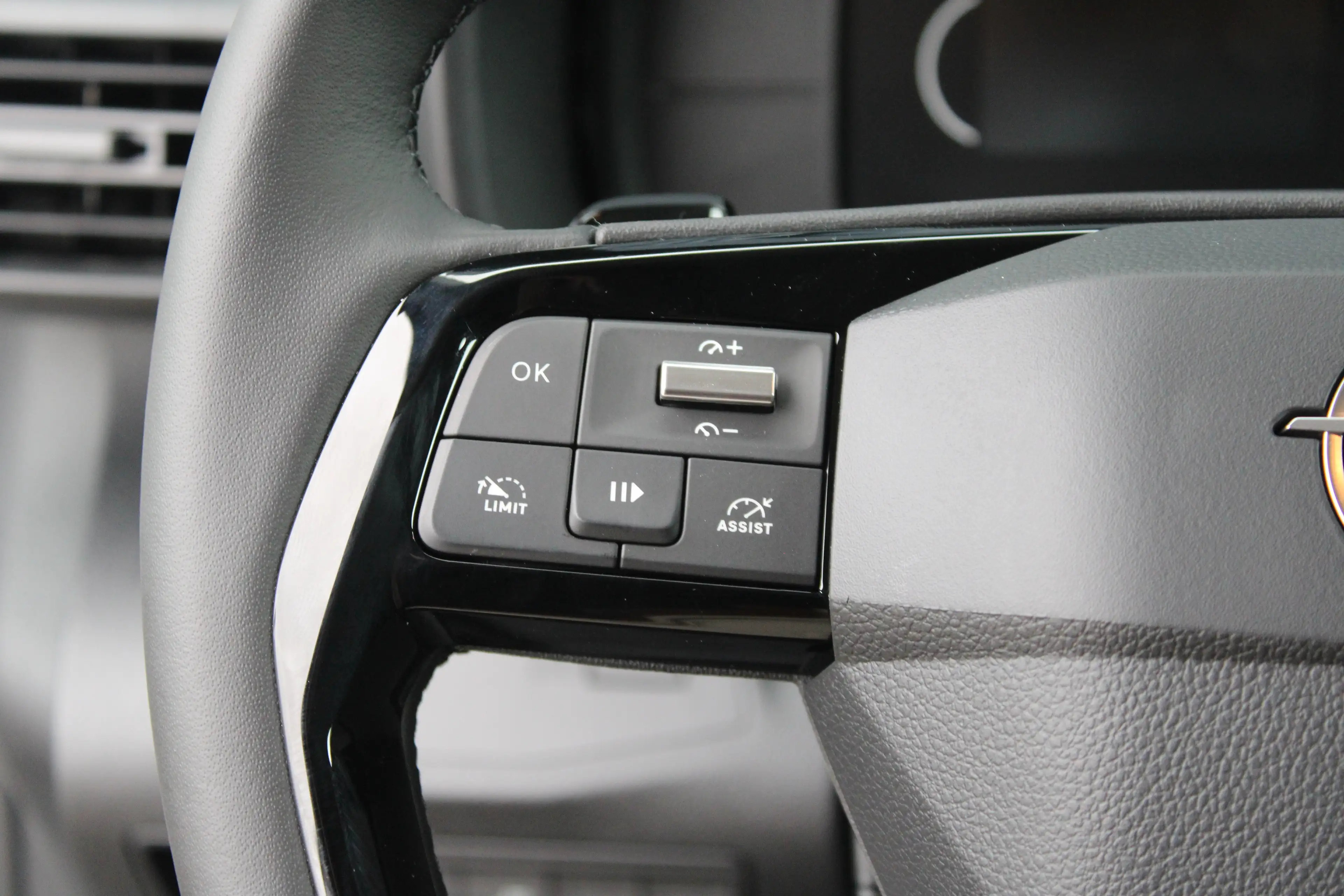 Opel Combo-e Electric 50kWh 136 PK | Automatische A/C | Comfo — photo 17