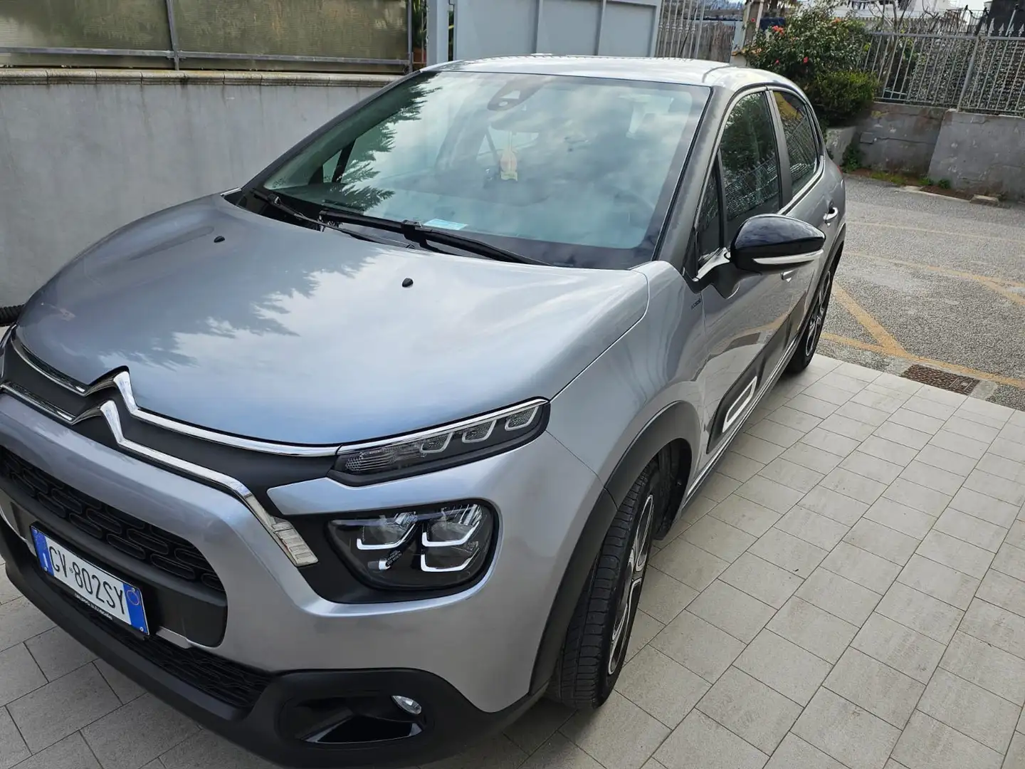 Citroen C3 Pure tech 1.2 Grigio - 2