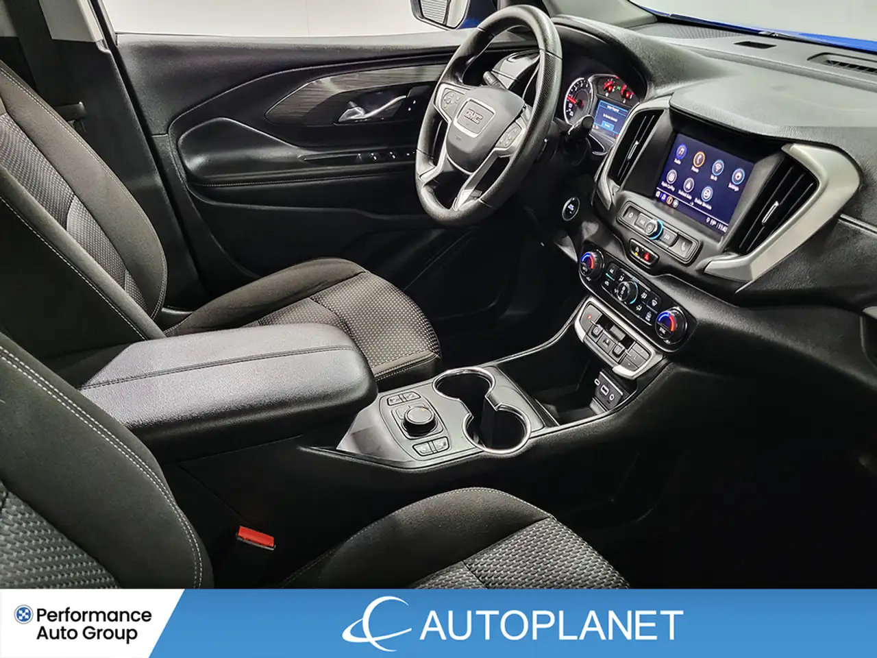 GMC Terrain photo GMC Terrain