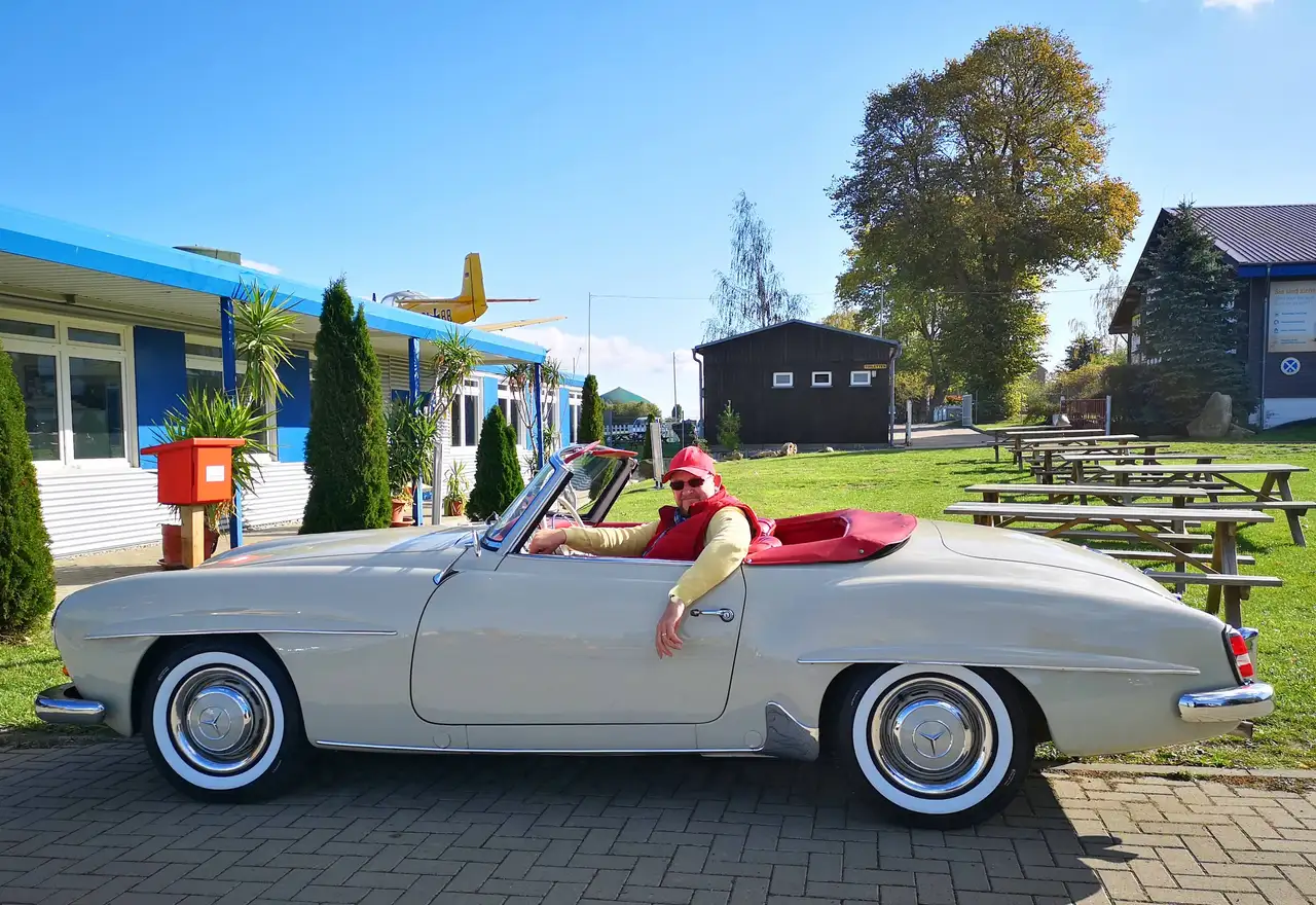 Mercedes-Benz 190 SL Cabrio, foto 2