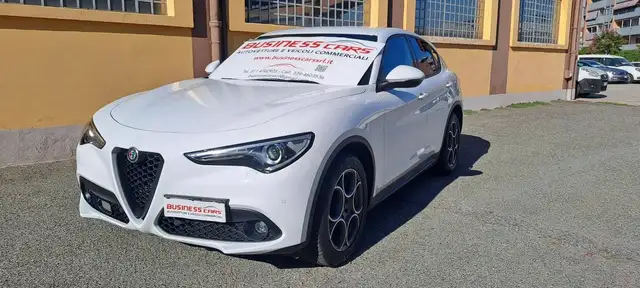 Alfa Romeo Stelvio 2.2 TURBO 190 CV BUSINESS Q4-AT8 SPRINT - KM. 92.000-UNICO PROPRIETARIO- TAGLIANDATA!
