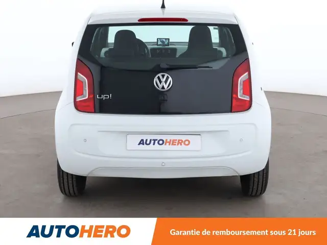 Volkswagen up! view 5