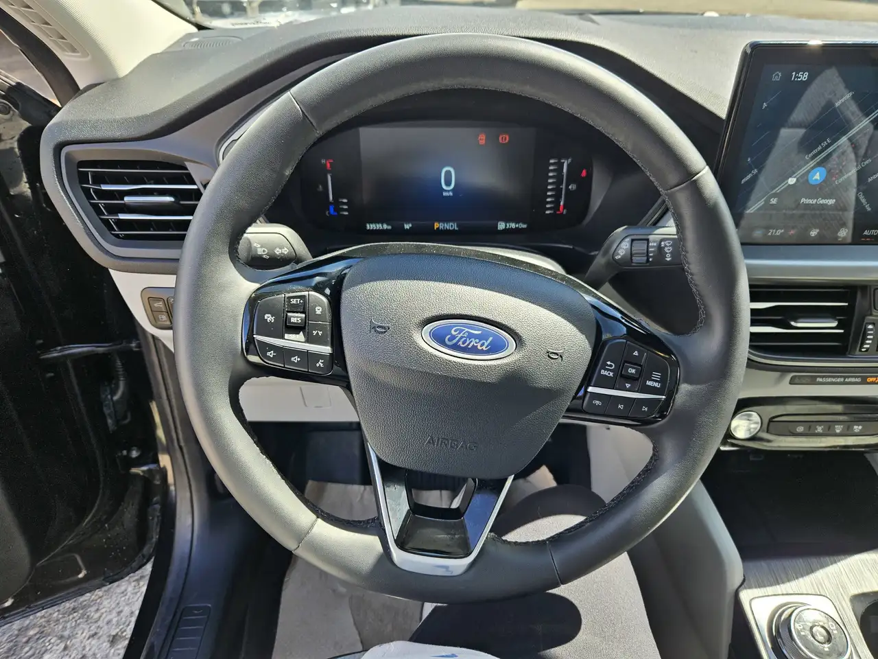 Ford Escape снимка Ford Escape