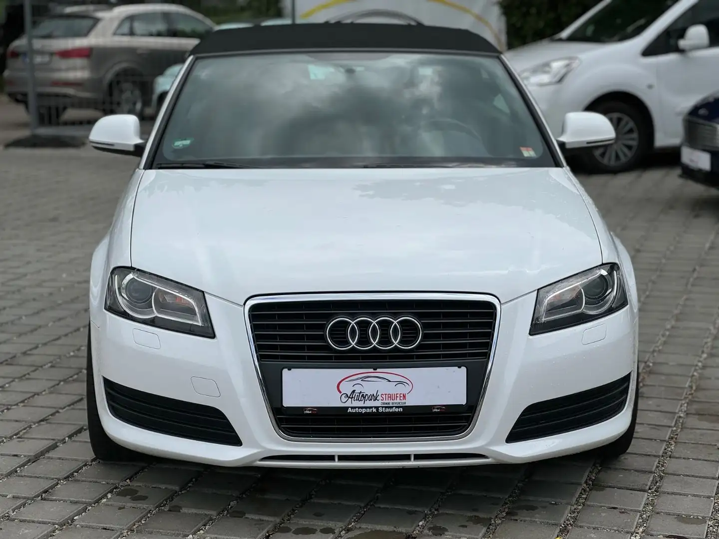 Audi A3 Cabriolet Attraction / 1. Hand Weiß - 2