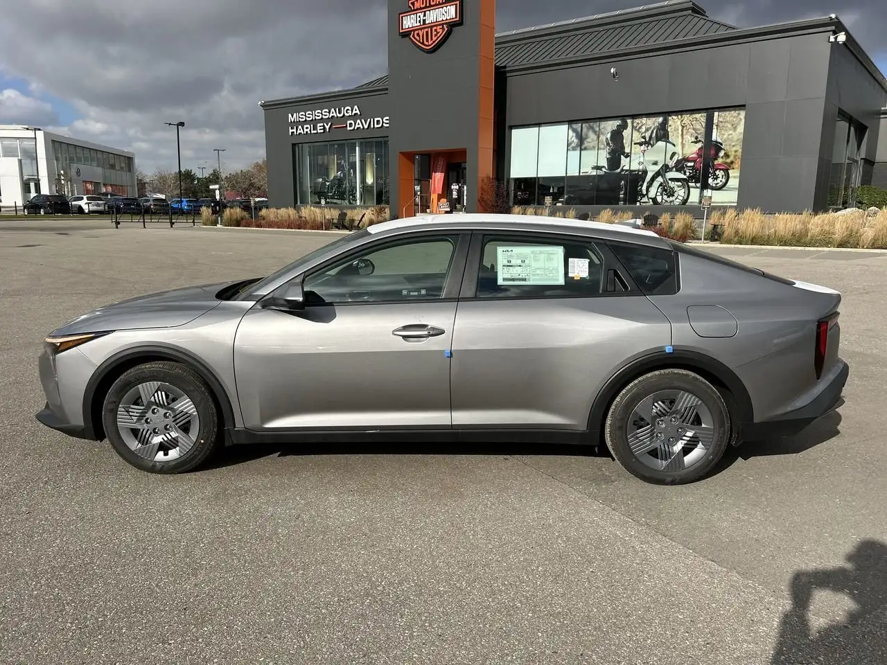 Kia K4 снимка Kia K4