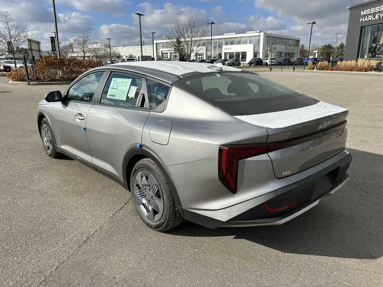 Kia K4 снимка Kia K4