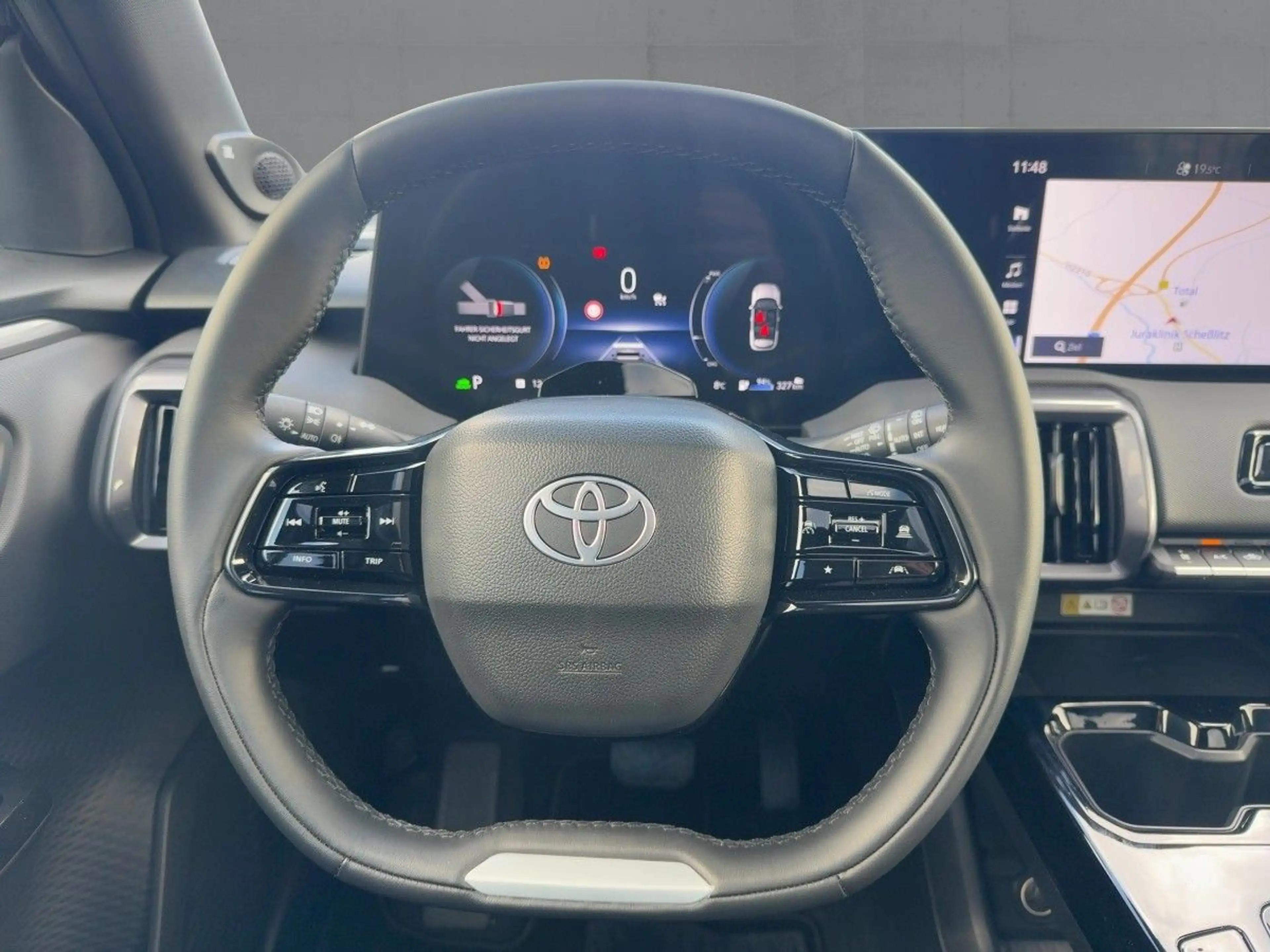 Toyota Urban Cruiser 128 kWh Lounge — photo 10