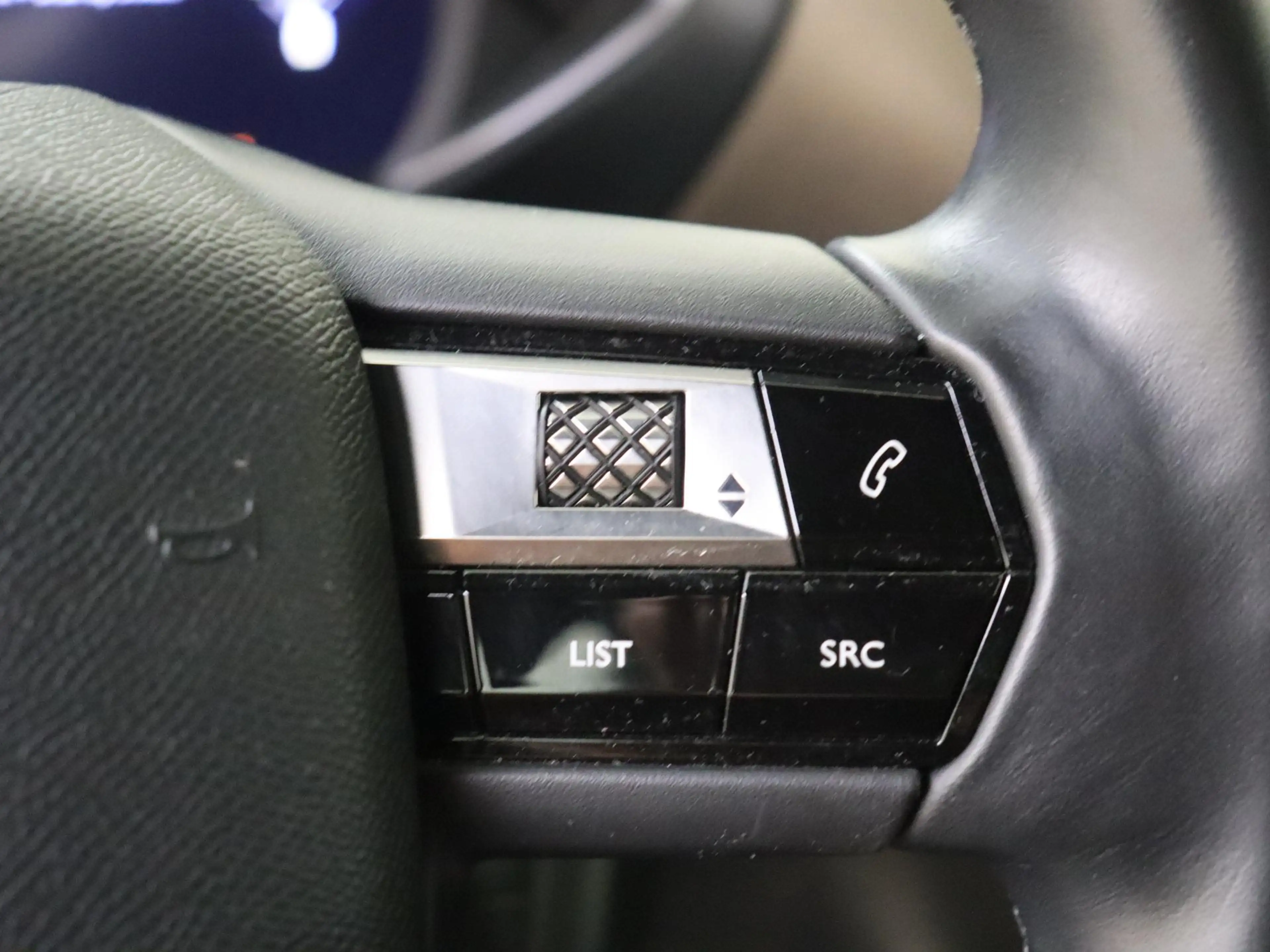 DS Automobiles DS 3 Crossback 1.2 PureTech Business | Apple Carplay/Android Auto — photo 13