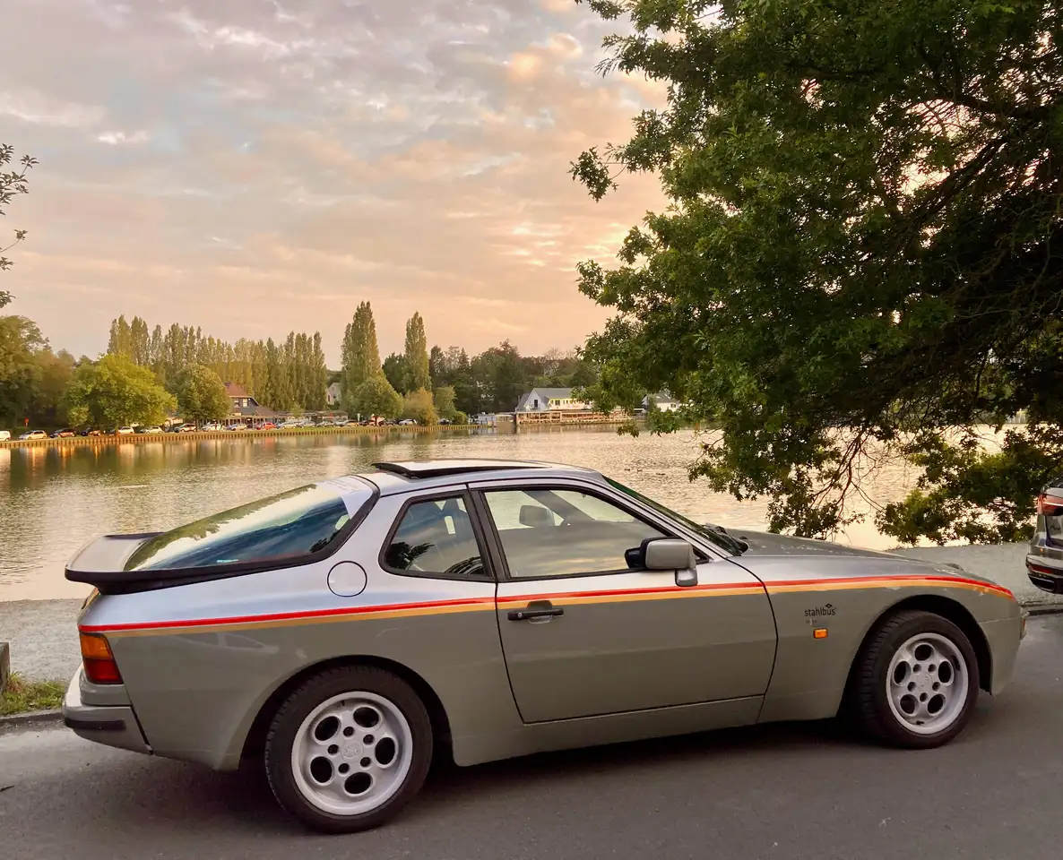 Porsche 944 R, foto 6