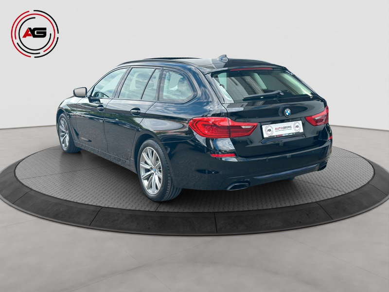 BMW 540 dT xDr. AD.LED CARPLAY PANO HIFI KAM HUD AHK — photo 7