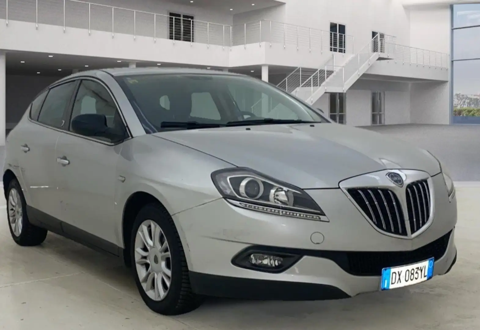 Lancia Delta 1.6 mjt Oro 120cv dpf - 2