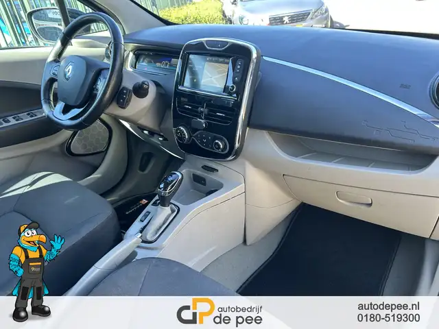 Renault Zoe view 8