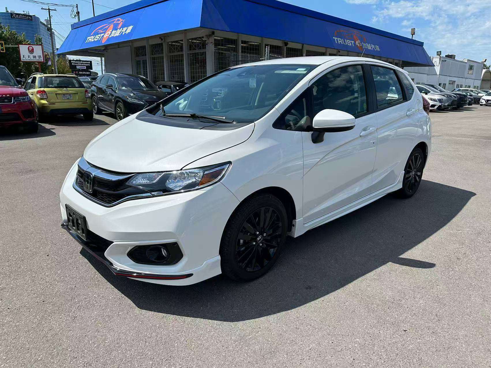 2020 Honda Fit Final Edition with i-vtec engine