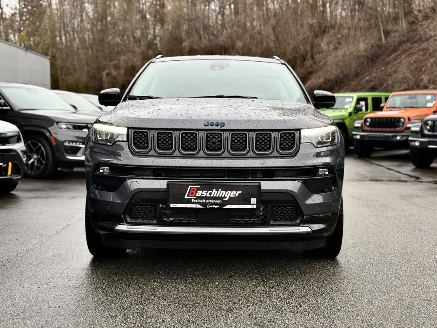 Jeep Compass PHEV Summit 240 PS Allrad Grau - 2