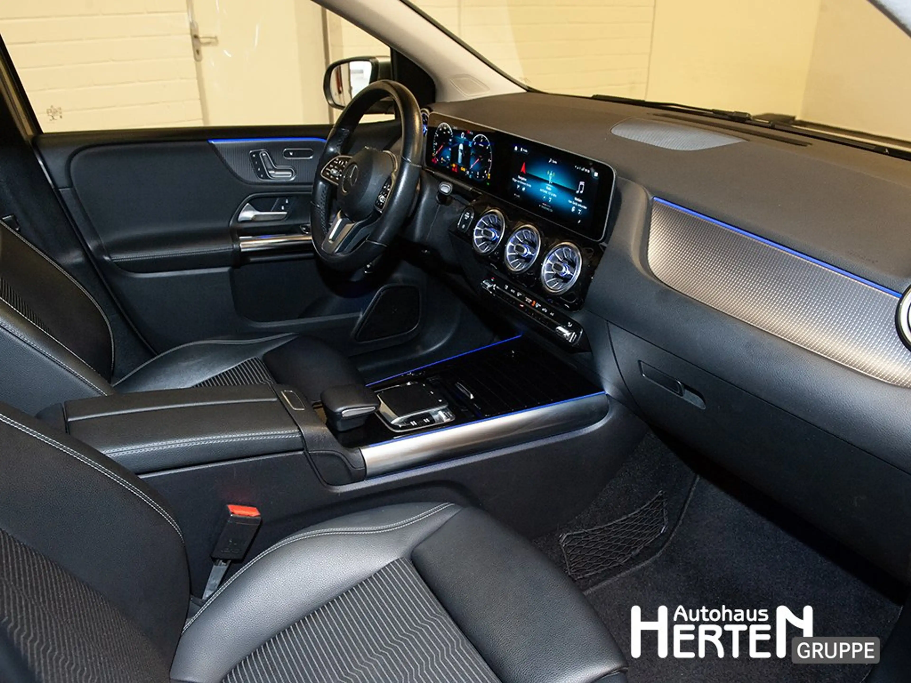 Mercedes-Benz B 200 d  PROGRESSIVE Edition+ PANO+360°+LED+SHZ — photo 6