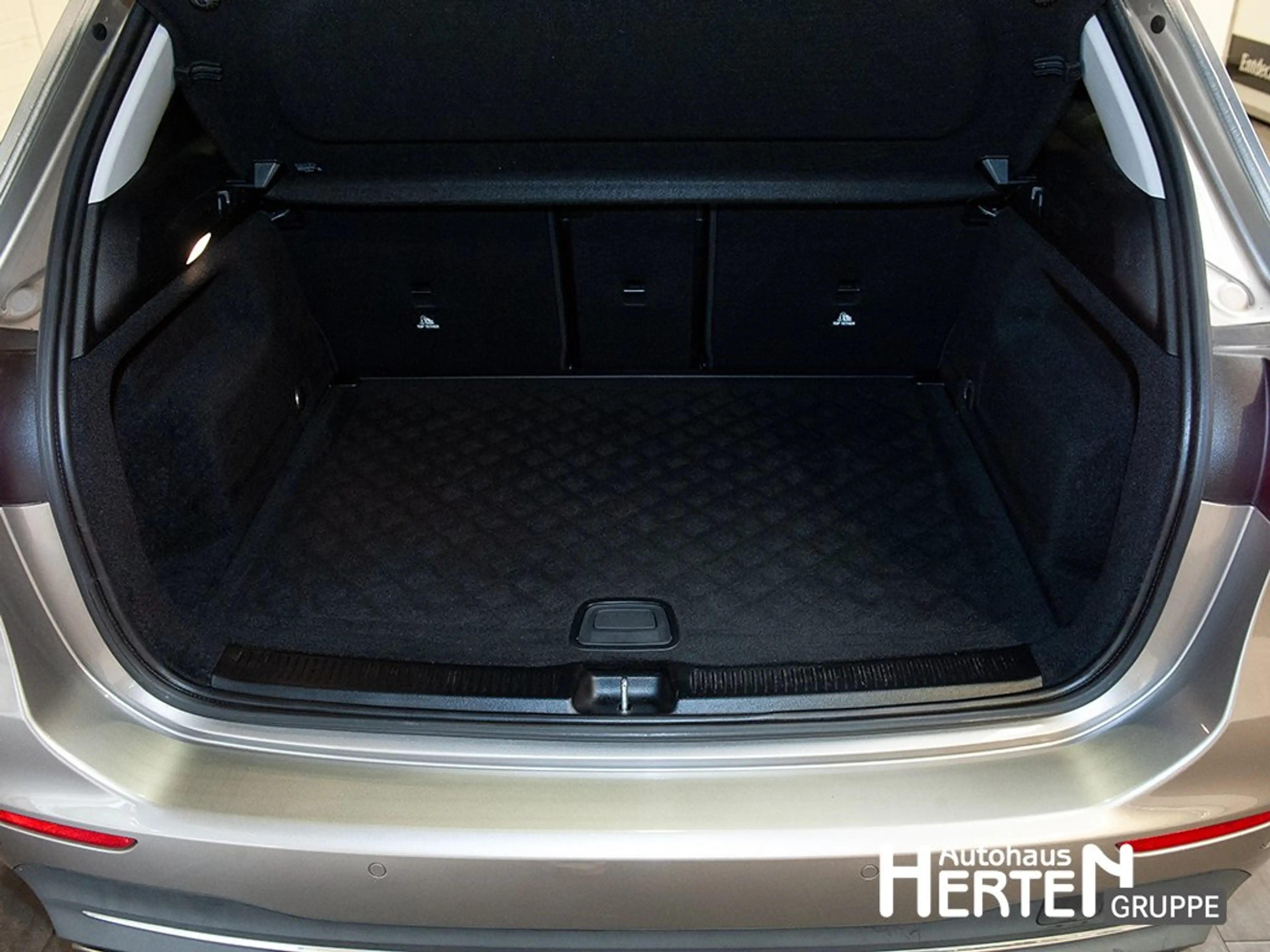 Mercedes-Benz B 200 d  PROGRESSIVE Edition+ PANO+360°+LED+SHZ — photo 15
