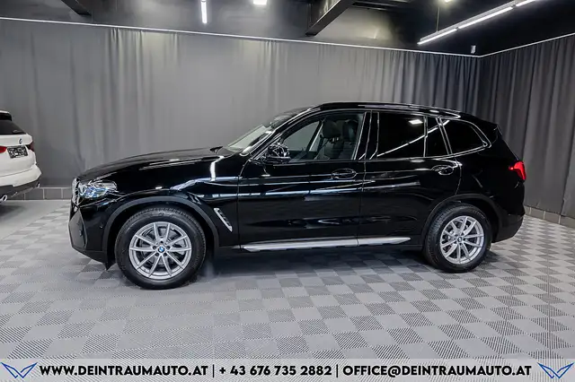 BMW X3 view 7