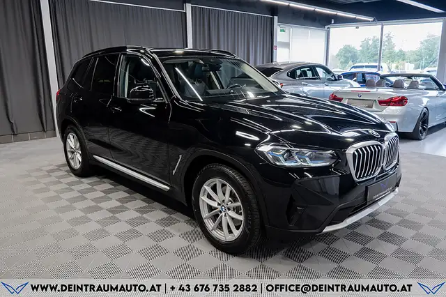 BMW X3 view 6