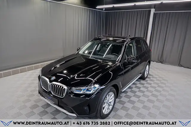 BMW X3 view 2