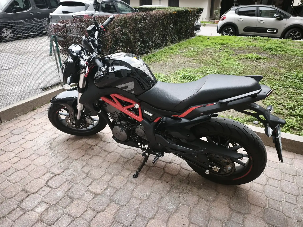 Benelli BN 302