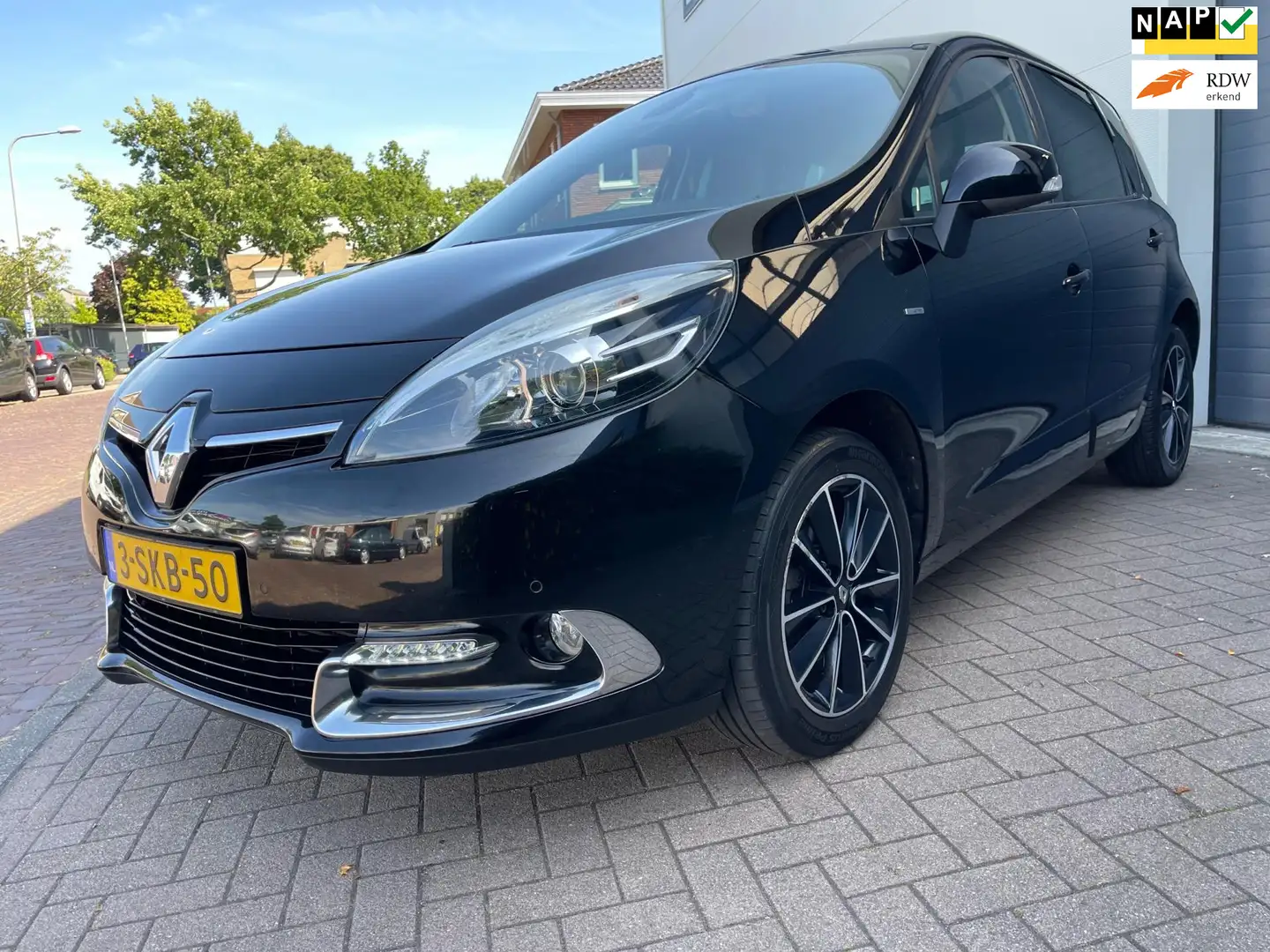 Renault Scenic 1.2 TCe Bose/Navi/Camera/Dealer-onderhouden/Blueto Noir - 1