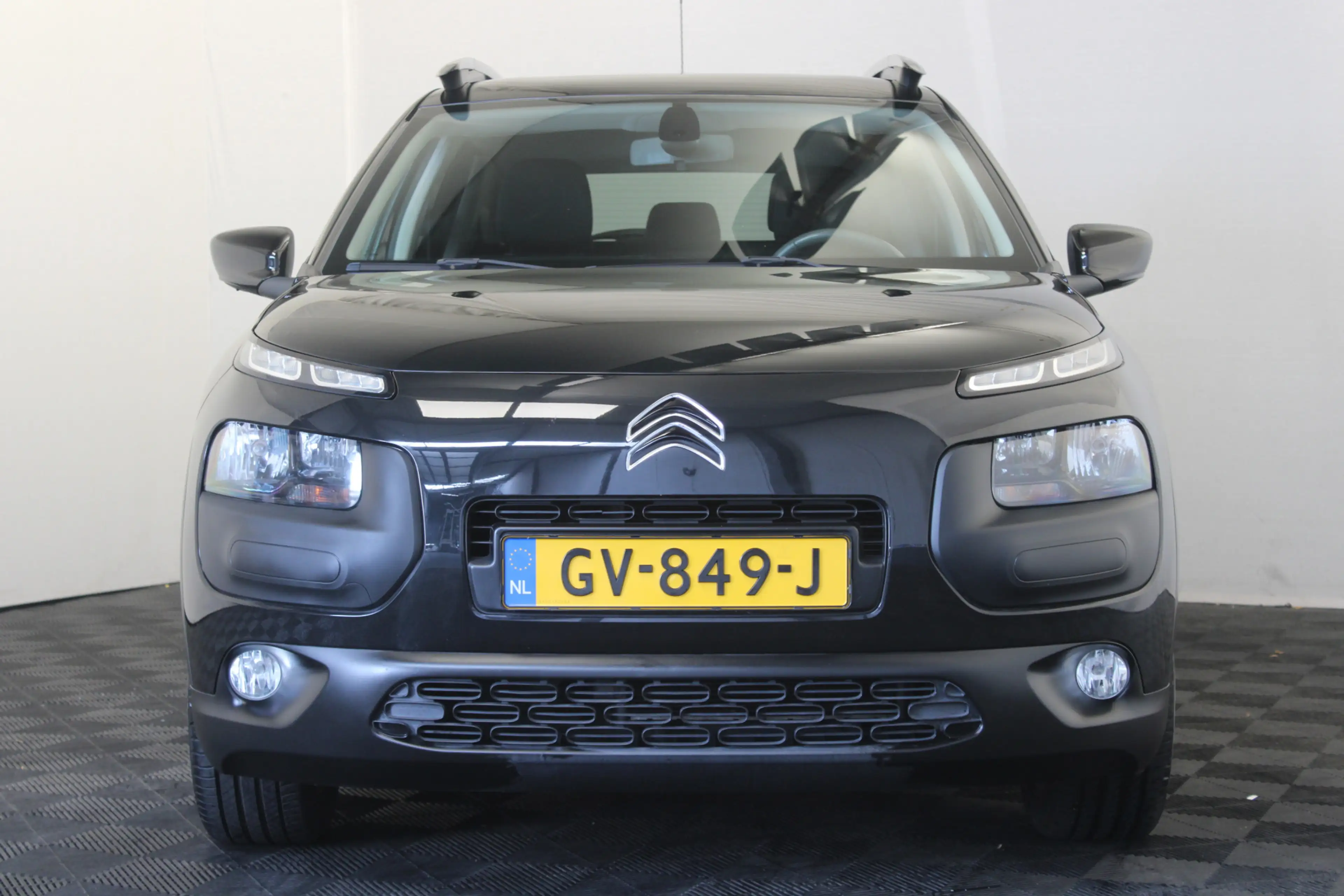Citroen C4 Cactus 1.2 PureTech Shine — photo 3