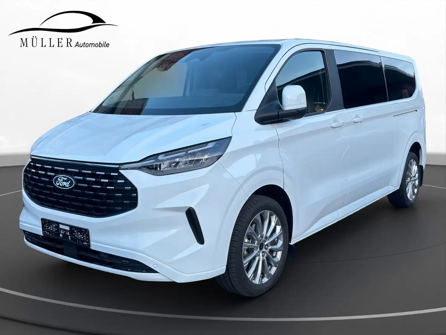 Ford Tourneo Custom 320 L2 Titanium AWD 19 Zoll Wit - 1