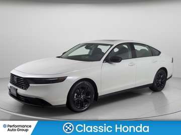 SE | No Accidents | Sunroof | Heated Steering |