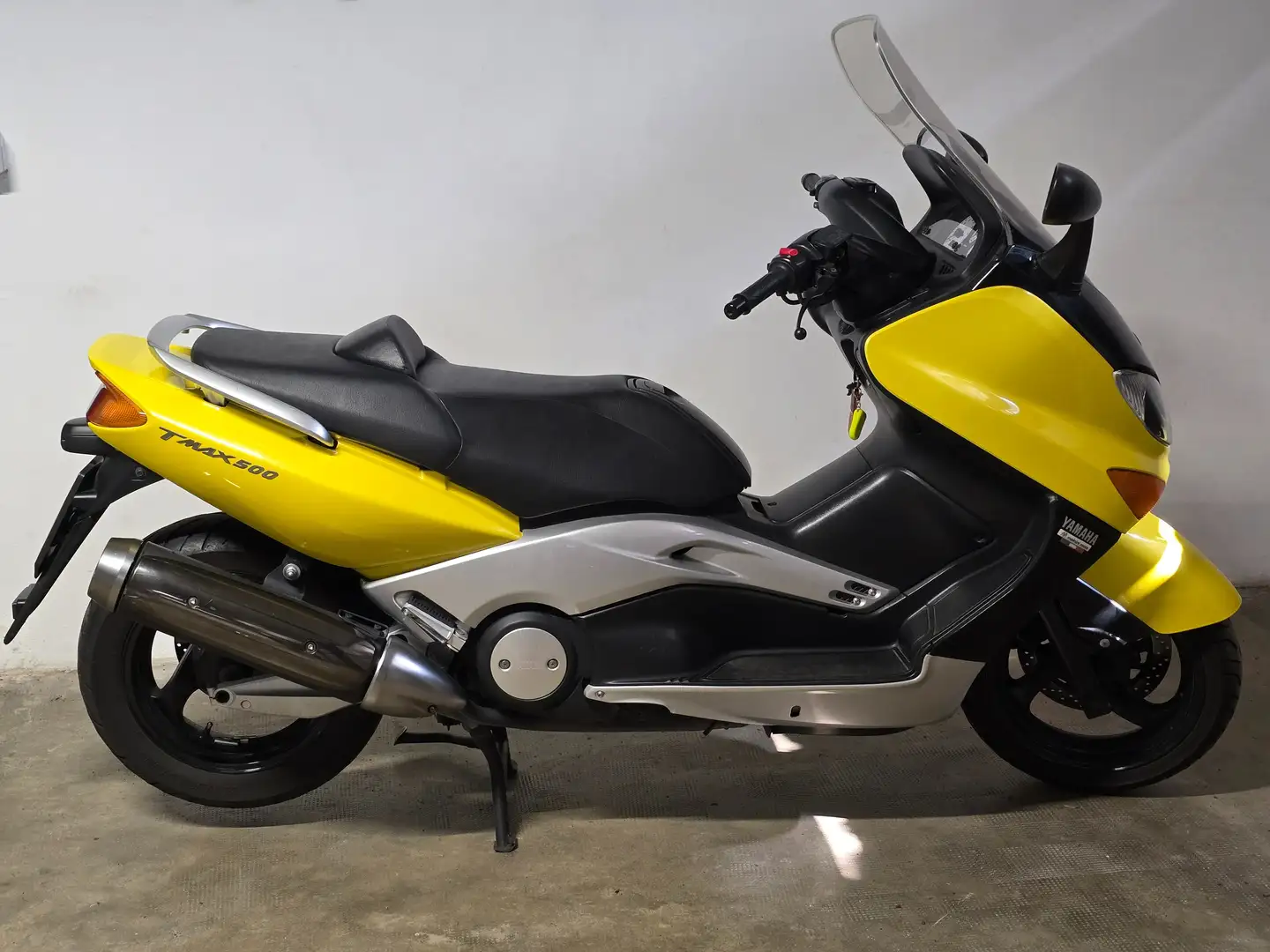 Yamaha TMAX 500 Żółty - 2