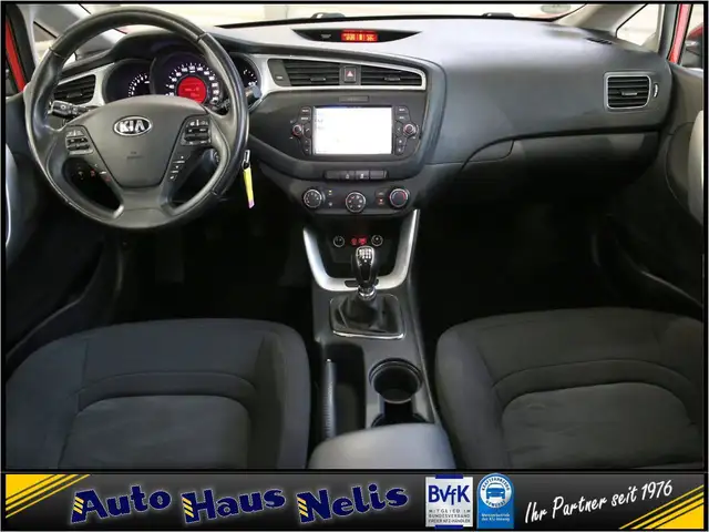 Kia Ceed view 11