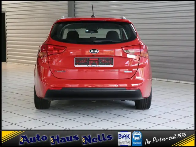 Kia Ceed view 4