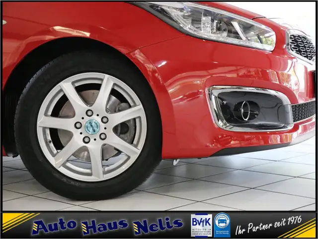 Kia Ceed view 2
