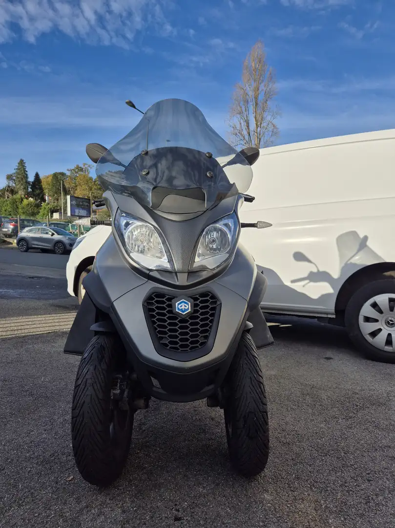 Piaggio MP3 500 Gris - 1