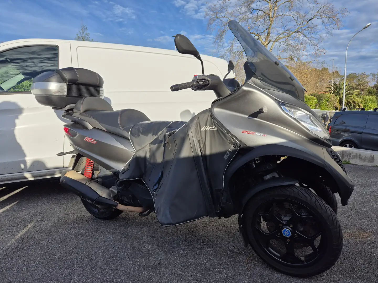 Piaggio MP3 500 Gris - 2