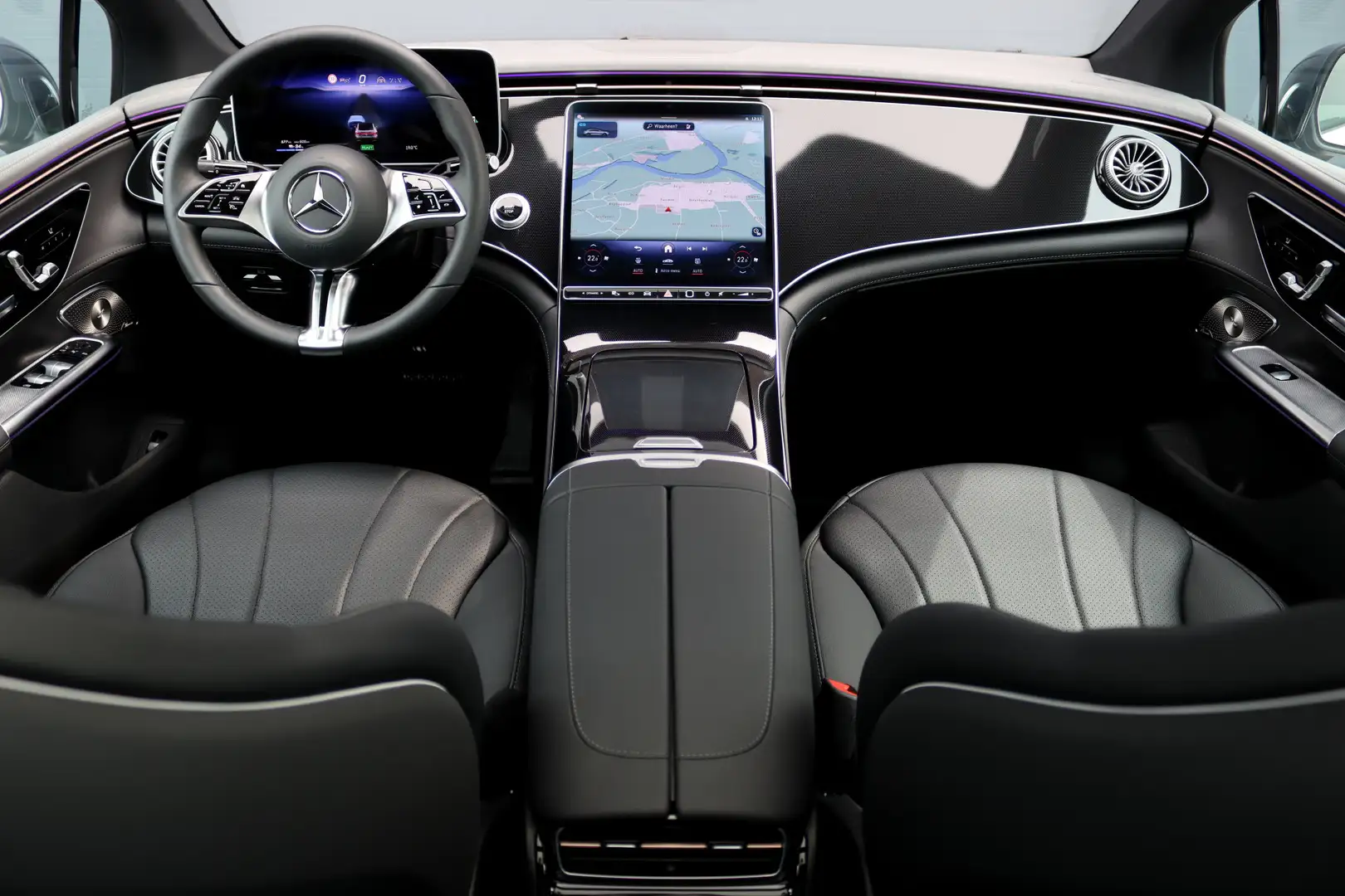 Mercedes-Benz EQE 300 Business Line 89 kWh | Luchtvering | Achterasbestu Blauw - 2