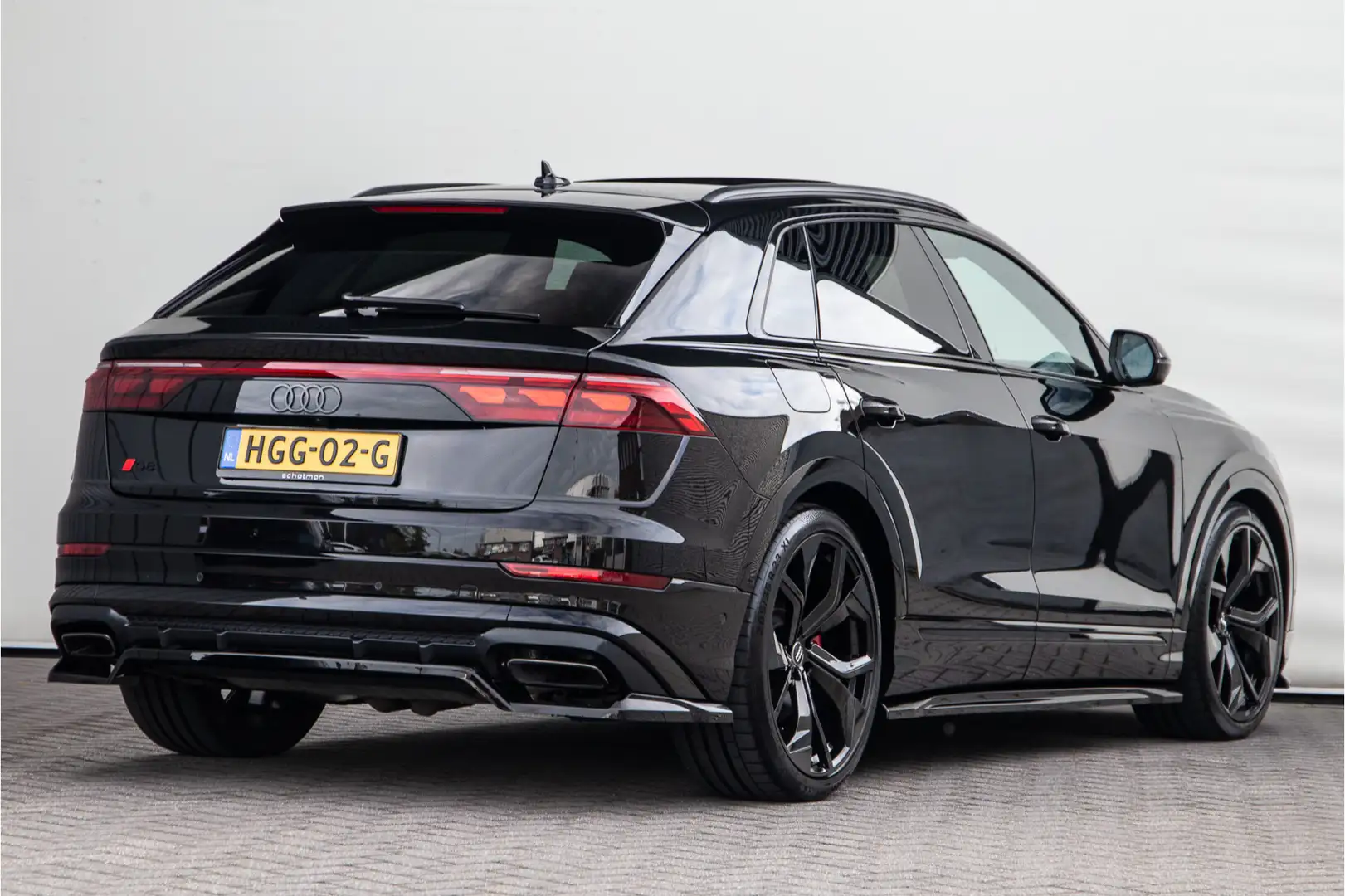 Audi Q8 60 TFSI e quattro Competition Pano, RS stoelen, He Schwarz - 2