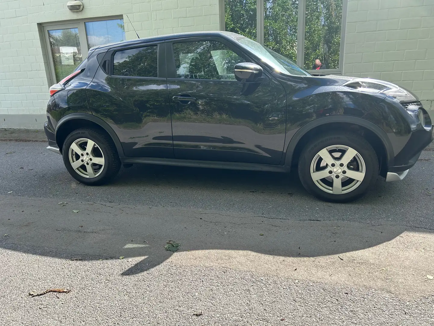 Nissan Juke 1.2 DIG-T 2WD Tekna Noir - 2