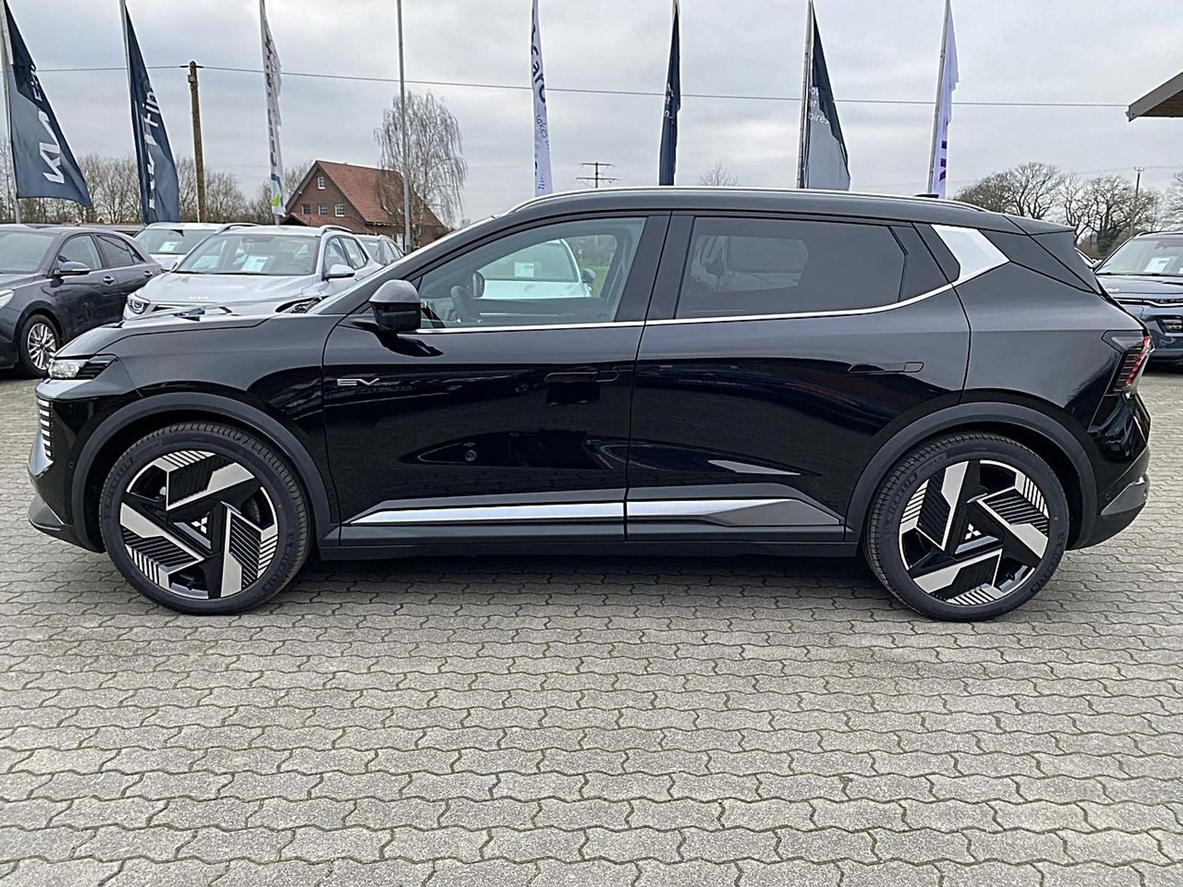 Mitsubishi Eclipse Cross Diamant TOP 87 kWh (22kW) — photo 3