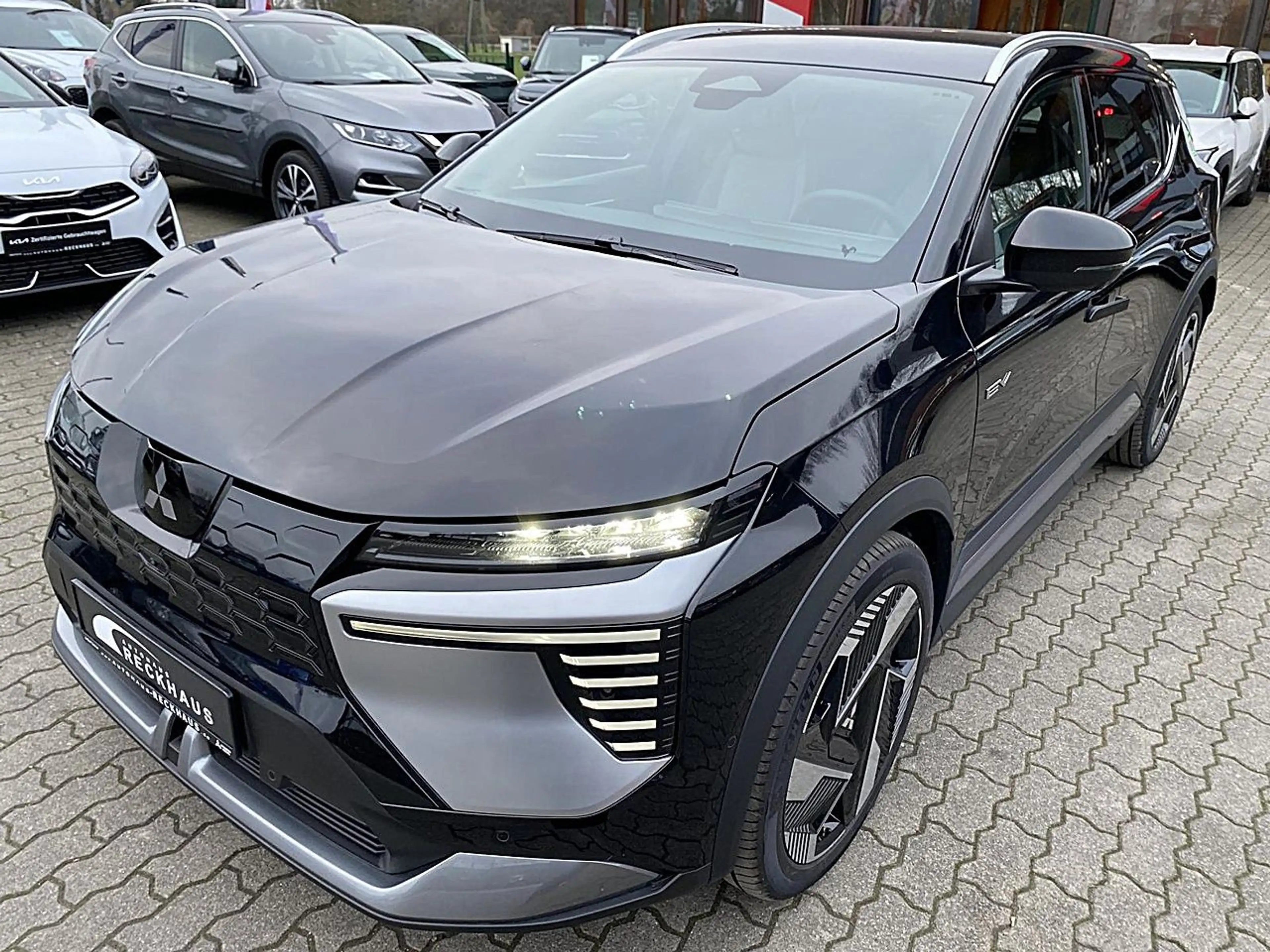 Mitsubishi Eclipse Cross Diamant TOP 87 kWh (22kW)